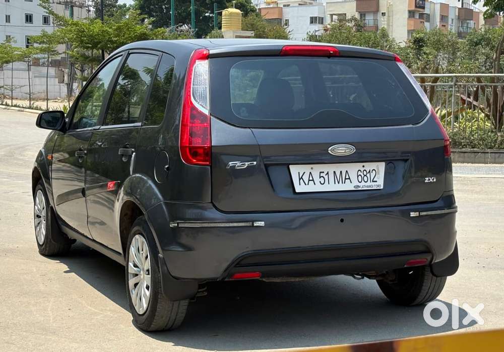 Ford Figo Ambiente, 2010, Petrol
