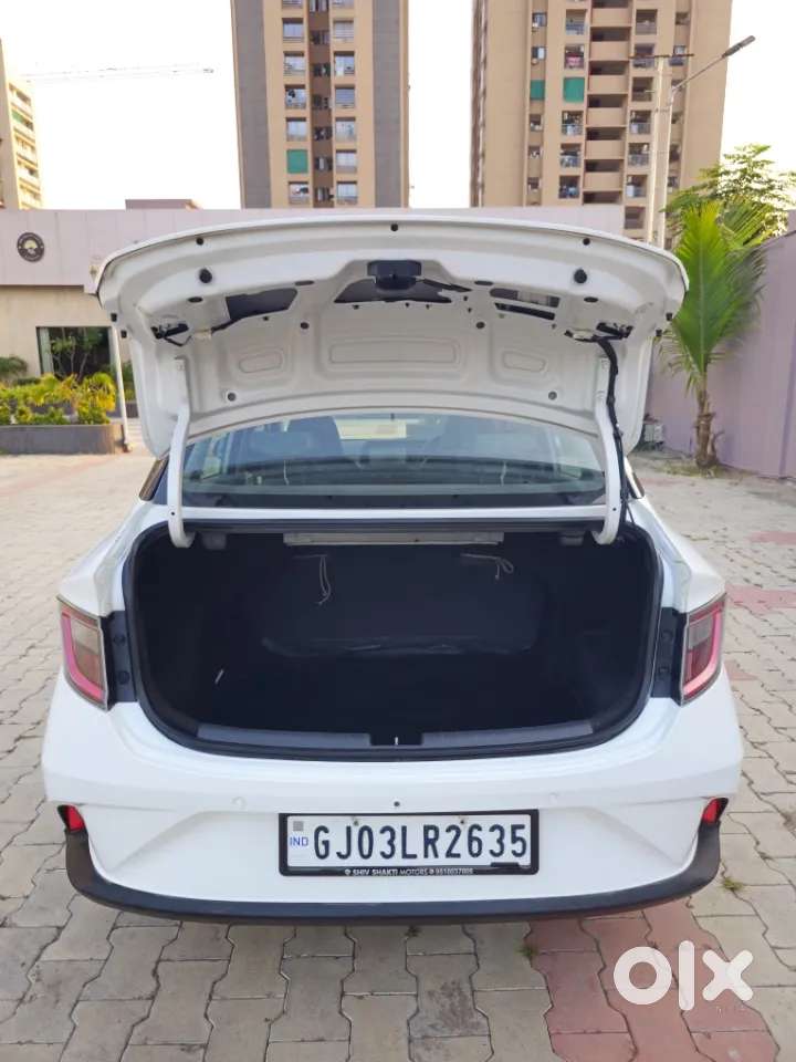 Hyundai Aura 1.2 S Petrol Amt, 2021, Petrol