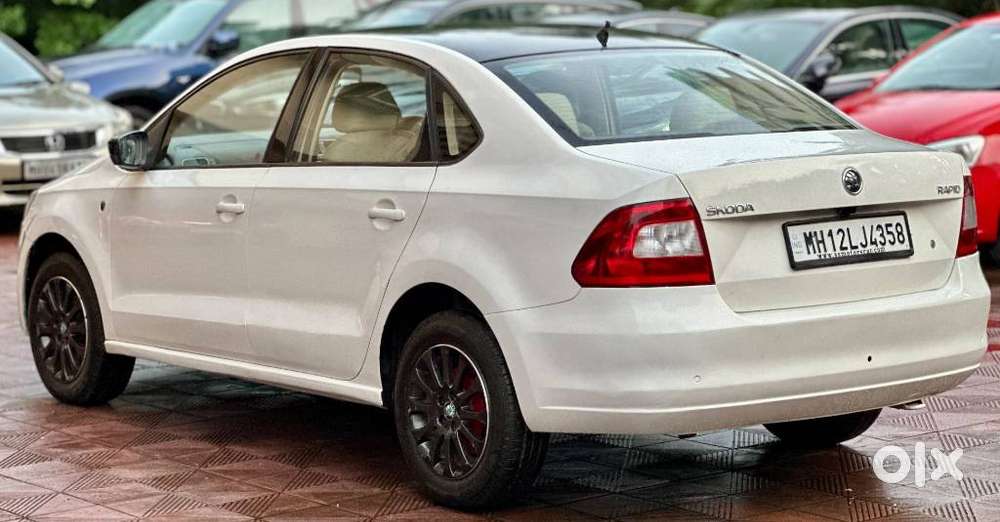 Skoda Rapid 1.6 Mpi At Elegance, 2014, Petrol