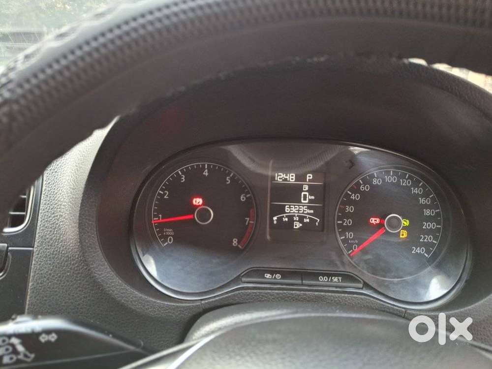 Volkswagen Vento 1.2 Tsi Comfortline At, 2016