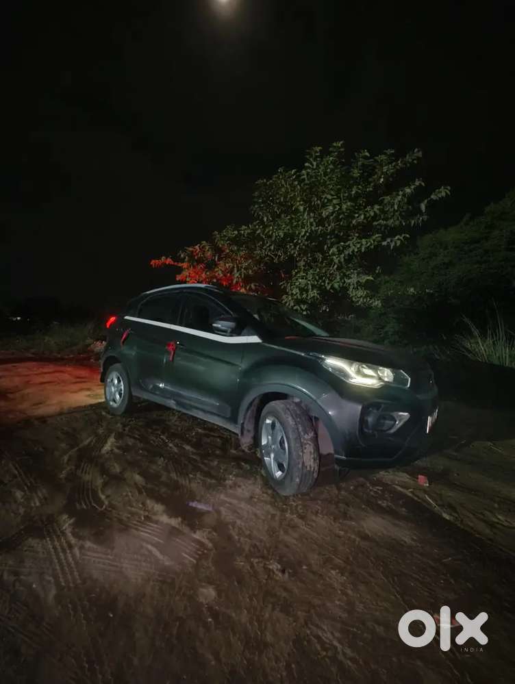 Tata Nexon 2023 Diesel 18000 Km Driven