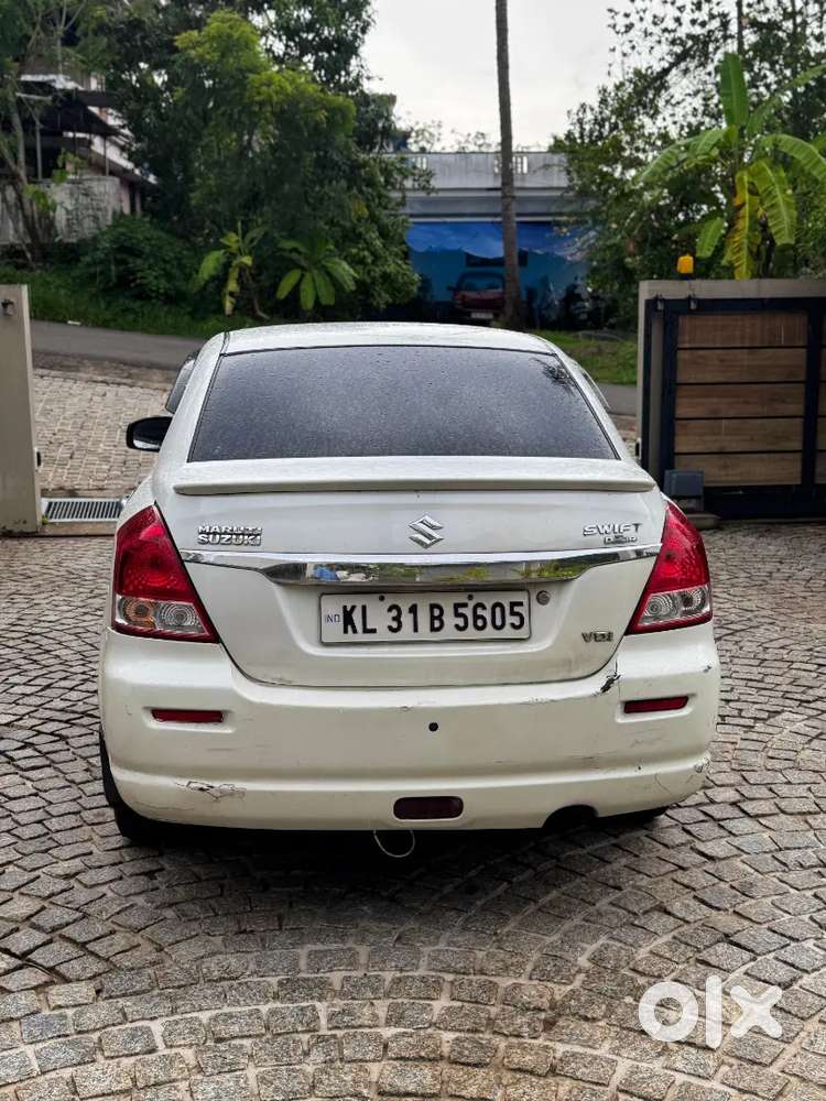Maruti Suzuki Dzire 1.2 2010