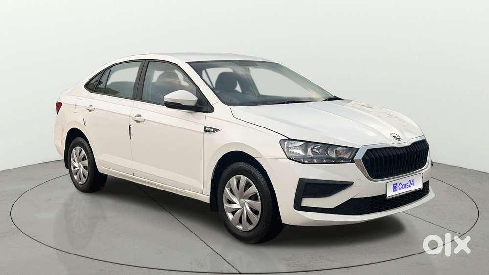Skoda Slavia Ambition 1.5l Tsi Mt, 2022, Petrol