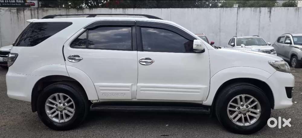 Toyota Fortuner, 2014, Diesel
