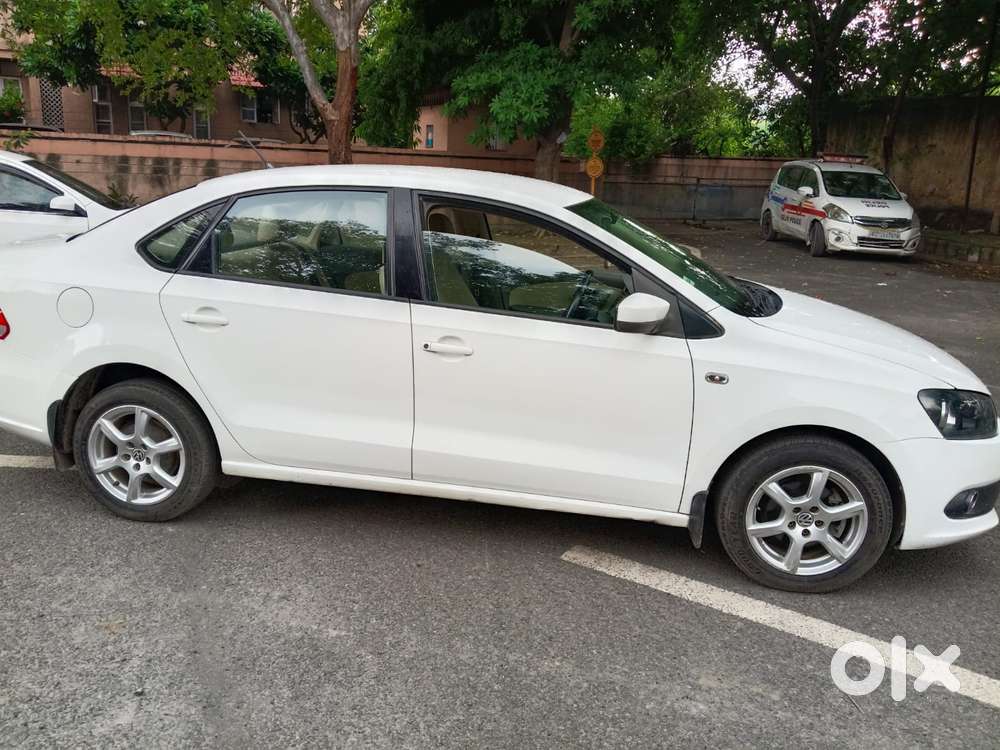 Volkswagen Vento Petrol Highline, 2013, Petrol
