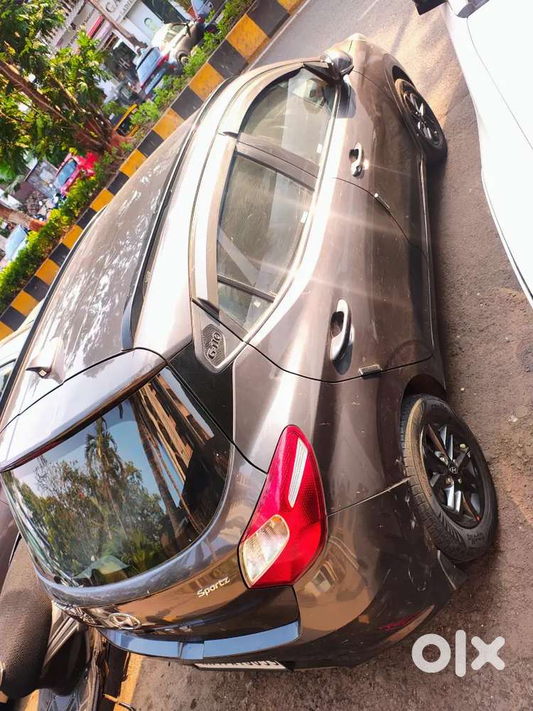Hyundai Grand I10 Nios 2021 Petrol, Company Fitted Cng Well Maintained