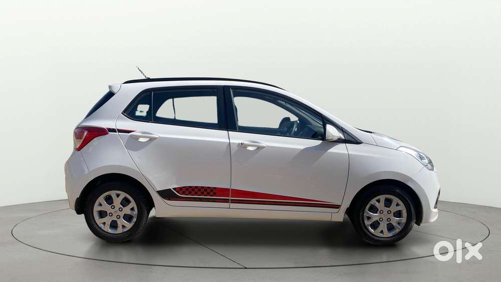 Hyundai Grand I10 Sportz 1.2 Kappa Vtvt, 2016, Petrol