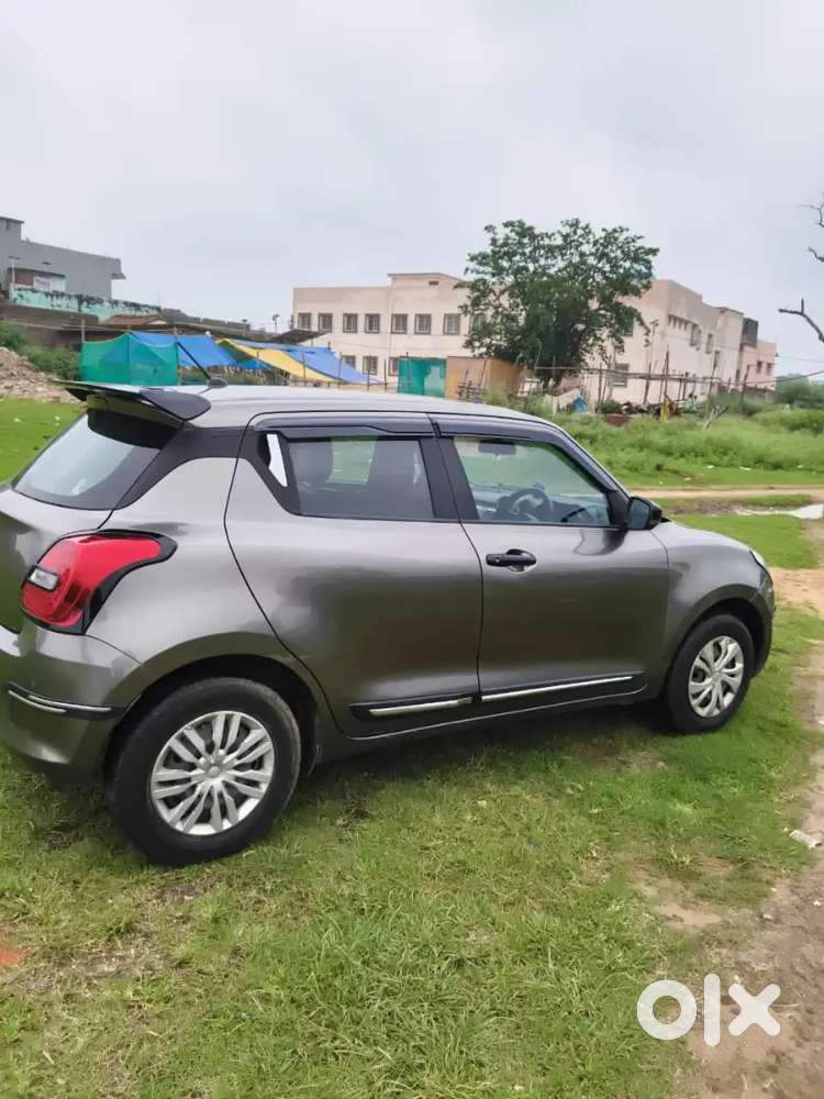 Maruti Swift Vxi 2020