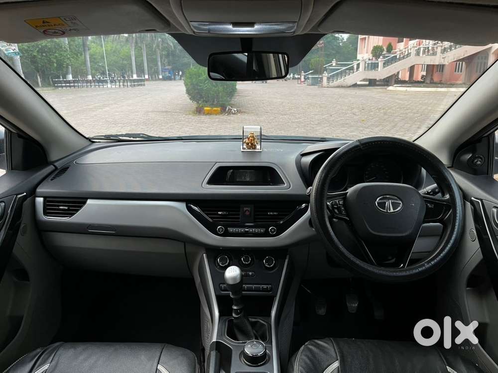 Tata Nexon Petrol Xm 33,000 Kilometers Original Condition