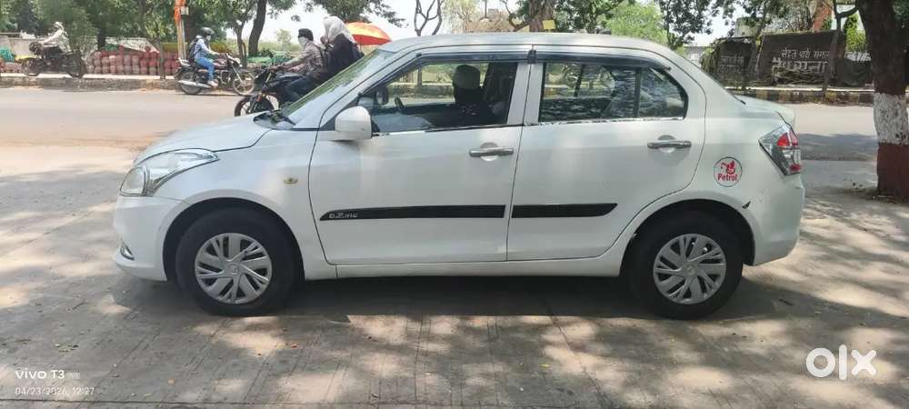 Maruti Suzuki Dzire 2017 Petrol Well Maintained