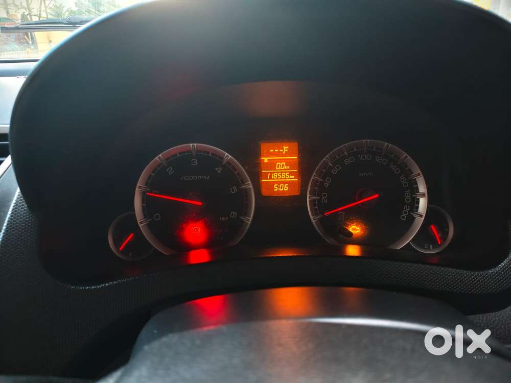 Maruti Suzuki Swift Zdi, 2012, Diesel