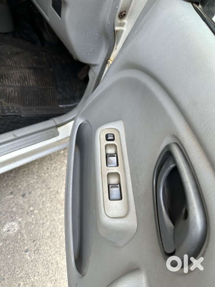 Maruti Suzuki Alto K10 1.0 Vxi, 2010, Petrol