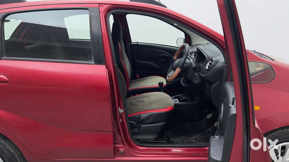 Datsun Redigo T Option, 2017, Petrol