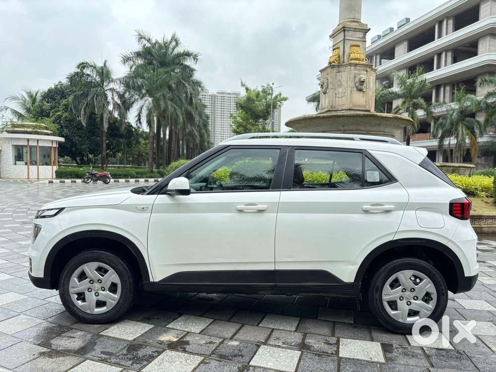 Hyundai Venue S Mt 1.2 Kappa, 2022, Petrol