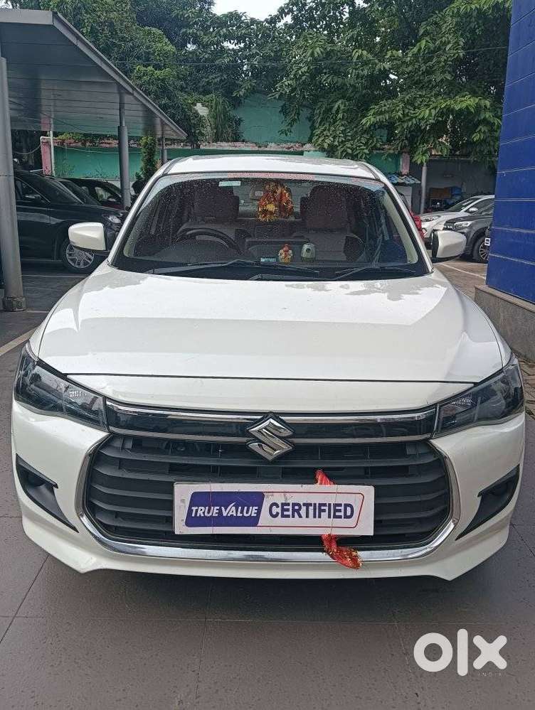 Maruti Suzuki Swift Dzire Vxi Optional, 2024, Petrol