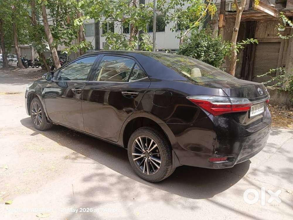 Toyota Corolla Altis 2013-2017 Vl At, 2017, Petrol