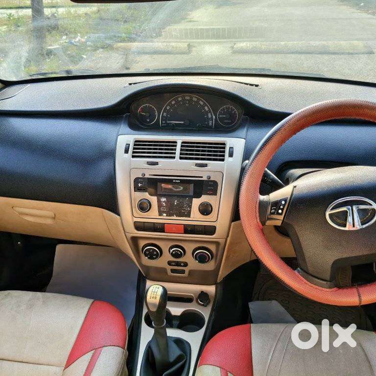 Tata Indica Vista 2008-2013 Aura 1.3 Quadrajet (abs), 2012, Diesel