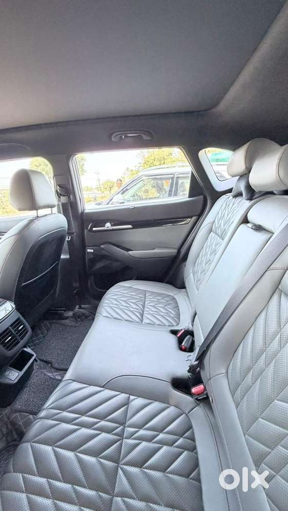 Kia Seltos Petrol 2024