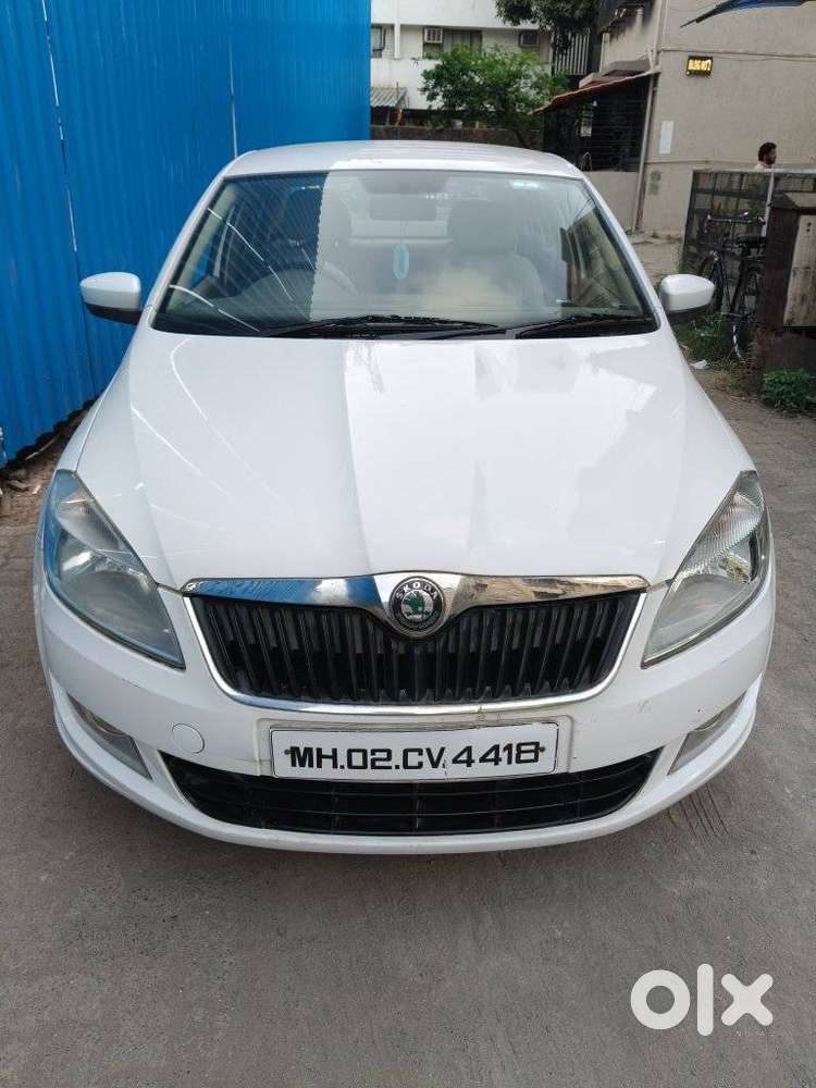 Skoda Rapid Elegance 1.6 Mpfi Mt, 2013, Petrol
