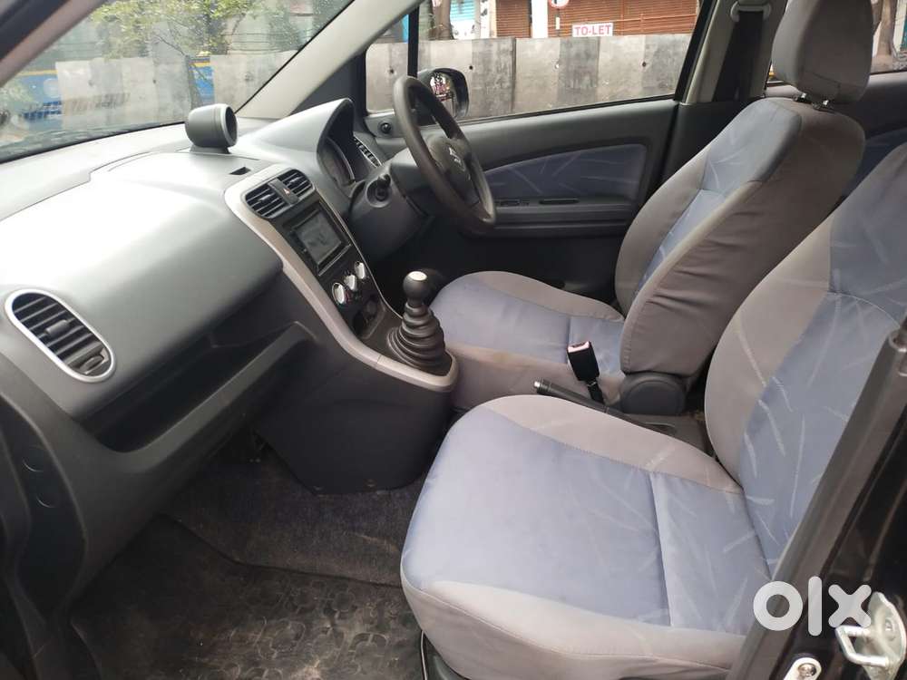 Maruti Suzuki Ritz Vxi, 2011, Petrol