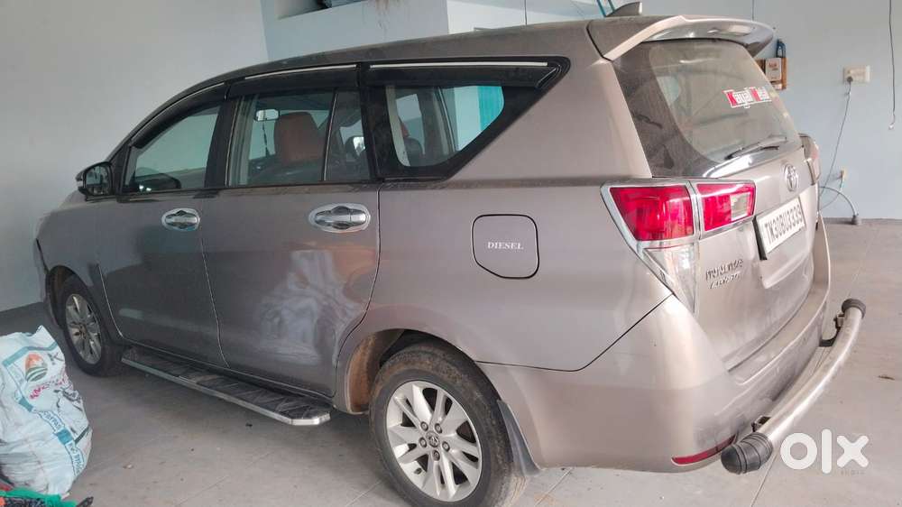Toyota Innova Crysta 2.4 Gx Mt 8s, 2017, Diesel