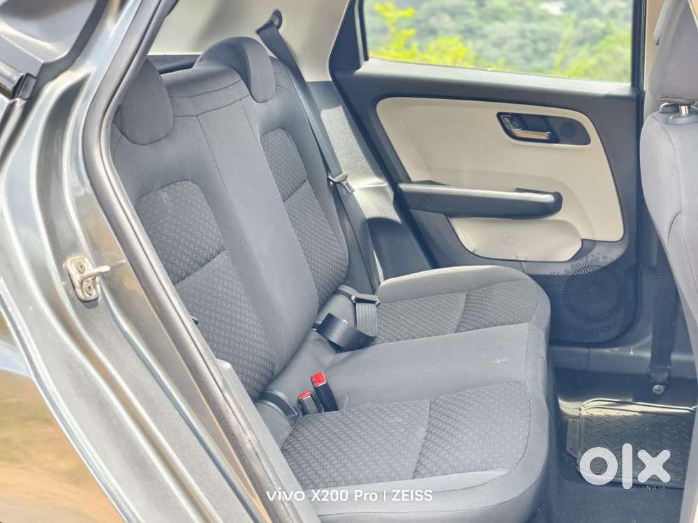 Tata Altroz 1.2 Xt I-turbo Petrol, 2022, Petrol