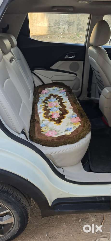 Mahindra Xuv300 W8 Diesel, 2022, Diesel