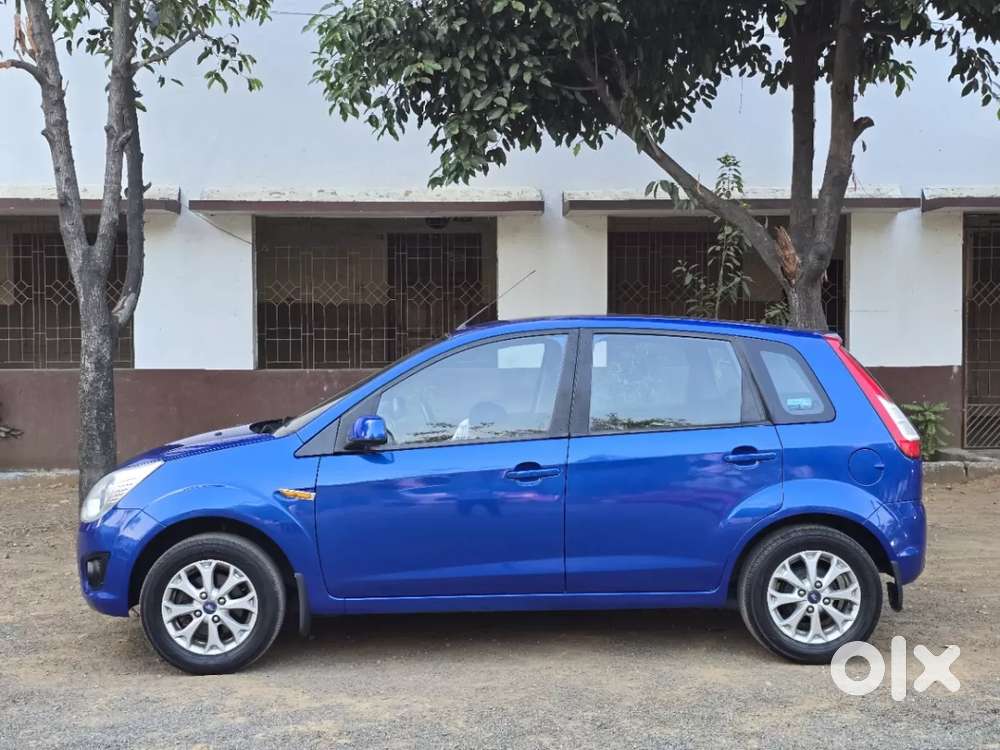 Ford Figo 2010-2012 Diesel Titanium, 2013, Diesel