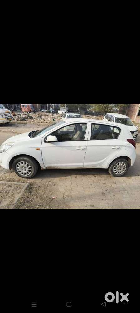 Hyundai I20 2010-2012 1.4 Crdi Magna, 2011, Petrol