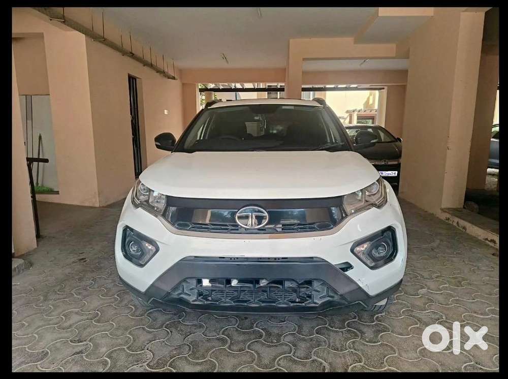 Nexon 2022 Automatic 74k Km Original Tyres
