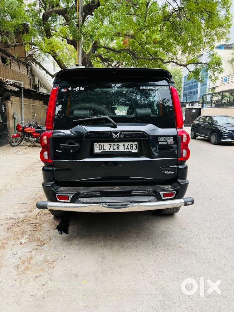 Mahindra Scorpio 2019 Diesel 102500 Km Driven