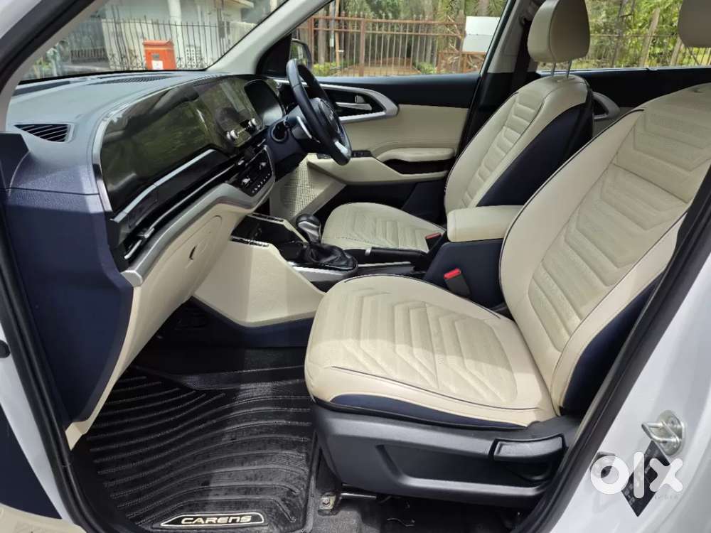 Kia Carens 1.5 Luxury Plus Turbo Dct 7 Str, 2024, Petrol