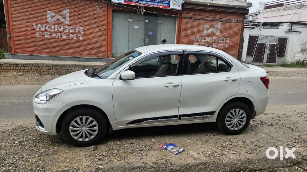 Maruti Suzuki Dzire Vxi 2024 (4 Cylinder)