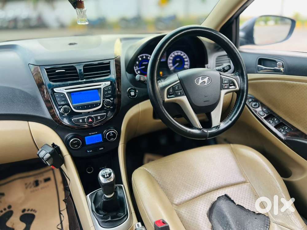 Hyundai Verna Vtvt 1.6 Sx, 2013, Petrol