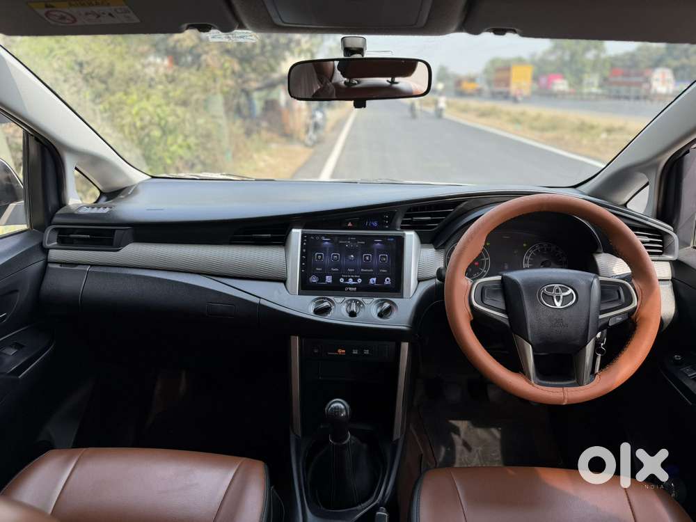 Toyota Innova Crysta 2.4 G Mt, 2017, Diesel