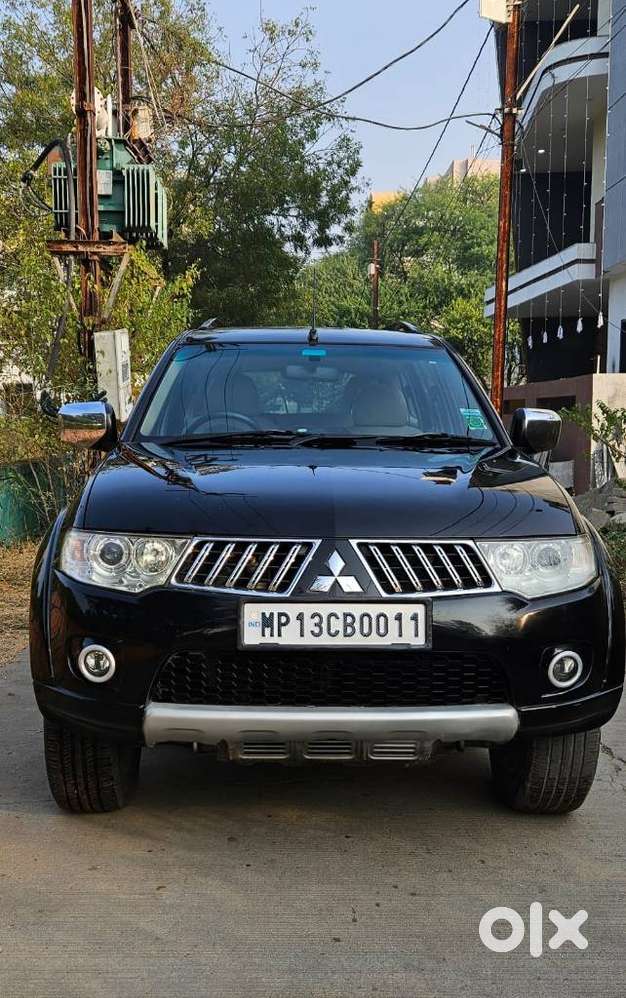 Mitsubishi Pajero Sport 2.5 Manual, 2014, Diesel