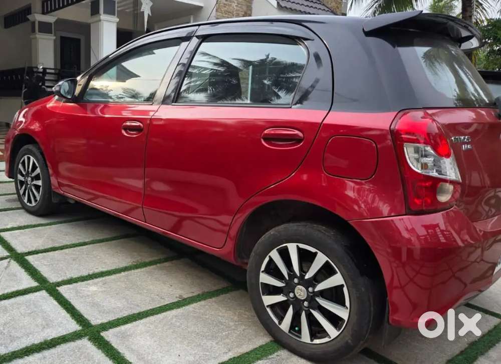 Toyota Etios Liva V (bs4)