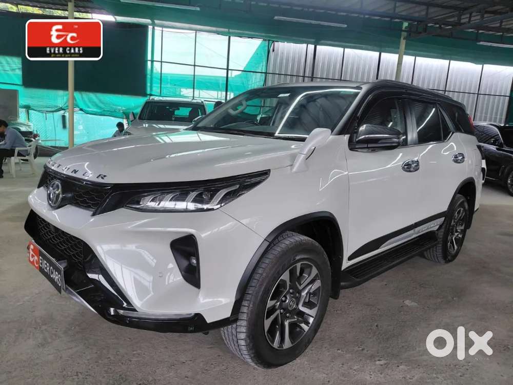 Toyota Fortuner Legender, 2022, Diesel