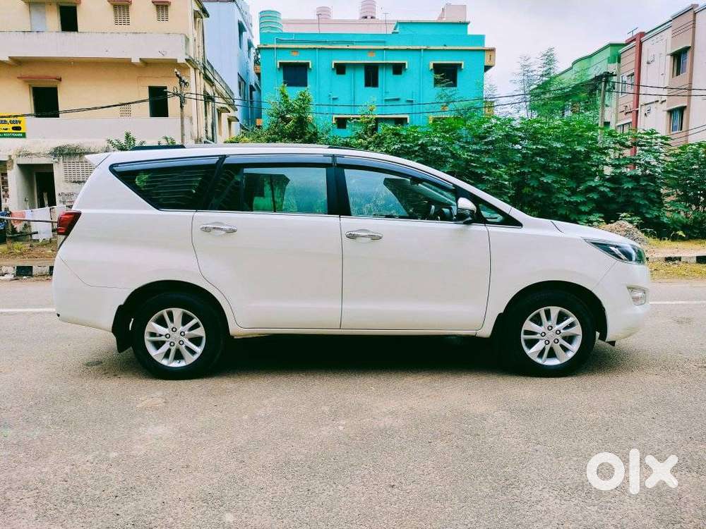 Toyota Innova Crysta 2.4 V 8 Str, 2020, Diesel
