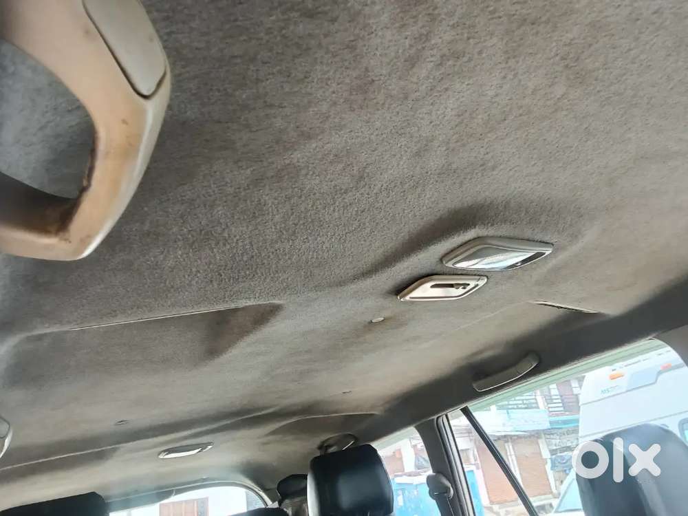 Toyota Innova Diesel 7 Str 2012