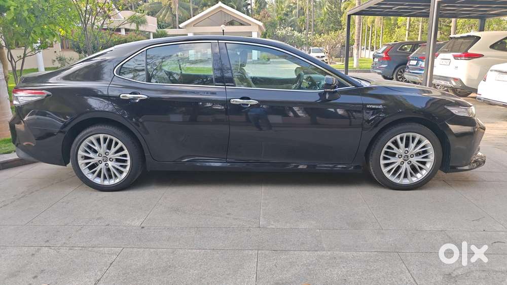 Toyota Camry Hybrid, 2019, Petrol