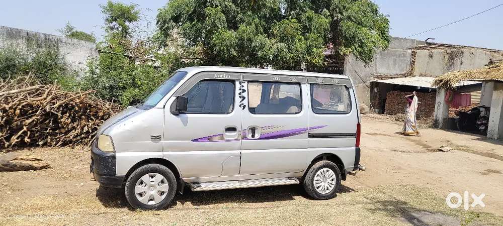 Maruti Suzuki Eeco 2011 Cng & Hybrids 185000 Km Driven