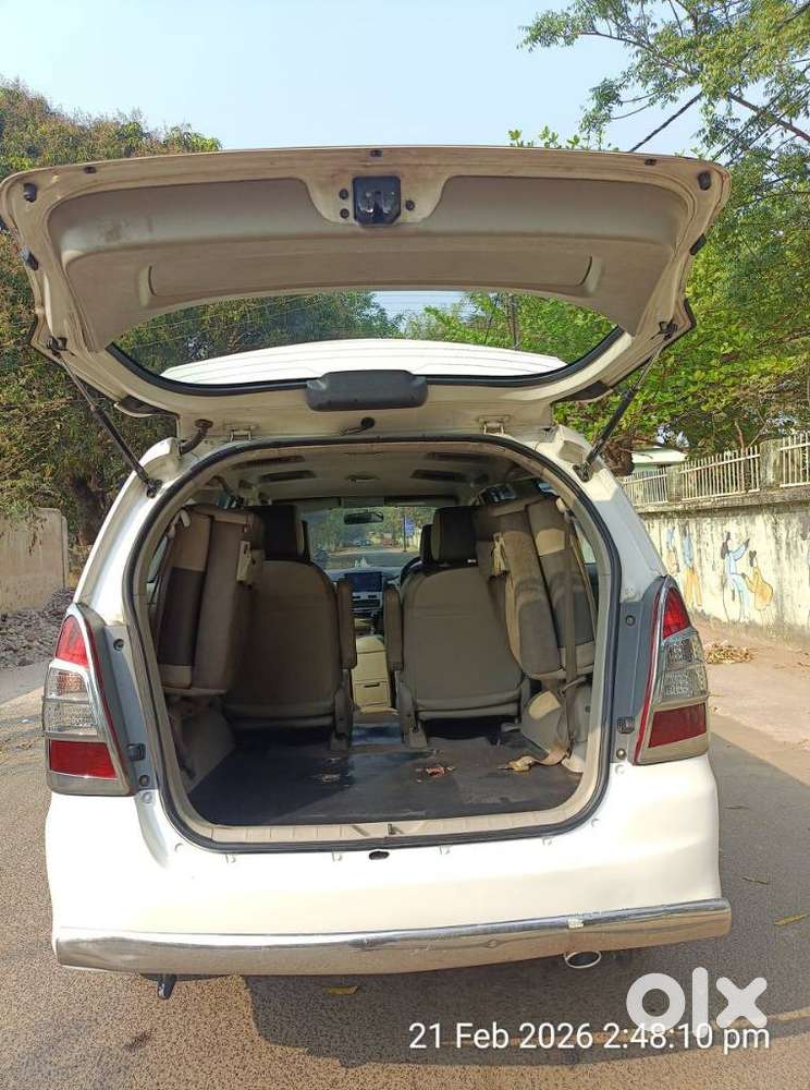 Toyota Innova 2.5 Z Diesel 7 Seater, 2014, Diesel