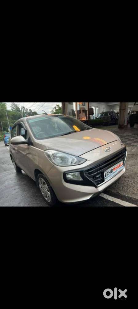 Hyundai Santro Asta, 2019, Petrol
