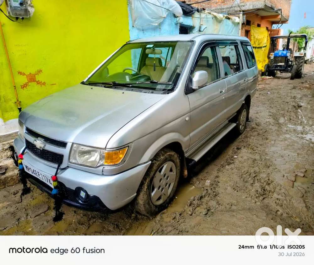 2012 Chevrolet Tavera Lt