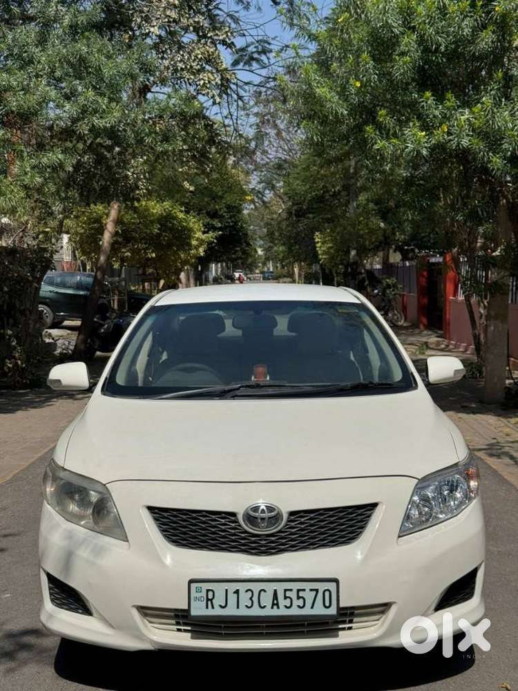 Toyota Corolla Altis 2010-2013 1.8 Sport, 2011, Diesel