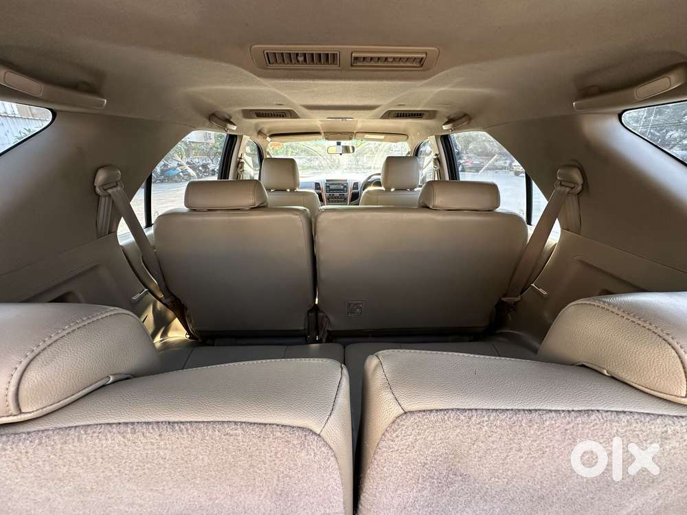 Toyota Fortuner 3.0 4x4 Manual, 2011, Diesel