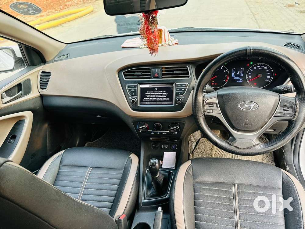 Hyundai I20 Sportz 1.2 Vtvt, 2019, Petrol