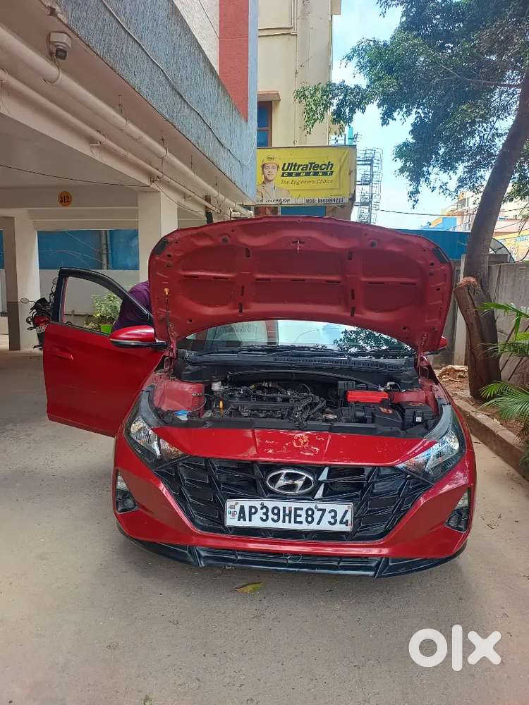 Hyundai I20 Sportz 2020 Petrol Manual(agents Please Stay Away)