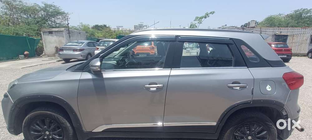 Maruti Suzuki Brezza 1.5 Zxi Smart Hybrid, 2021, Petrol